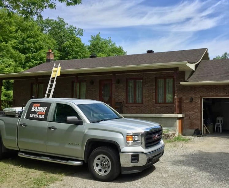 Roofing contractor